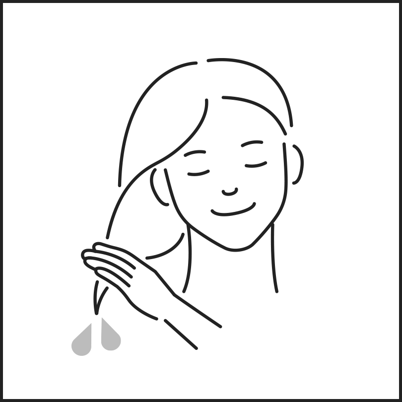 After shampooing, rinse bubbles thoroughly and slightly drain water.